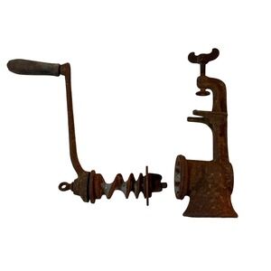 Antique Cast Iron Meat Grinder No. 11 Hand Crank Table Clamp Primitive Kitchen